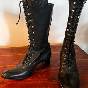 FIORENTINI + BAKER Black Lace-Up Women's Boots